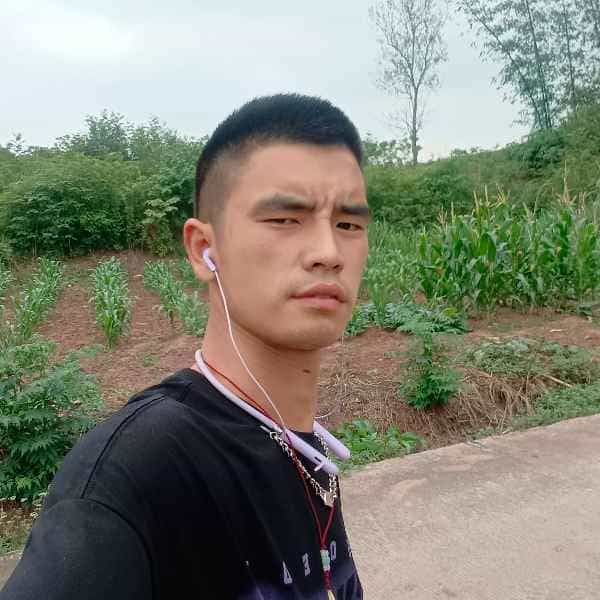 35岁岁四川单身帅哥 - 文昌吉缘网
