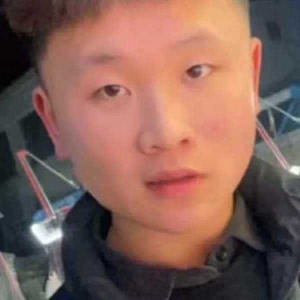22岁岁河南单身帅哥 - 文昌吉缘网