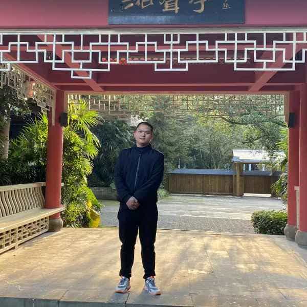 31岁岁重庆单身帅哥 - 文昌吉缘网