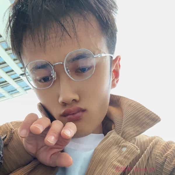 31岁岁贵州单身帅哥 - 文昌吉缘网